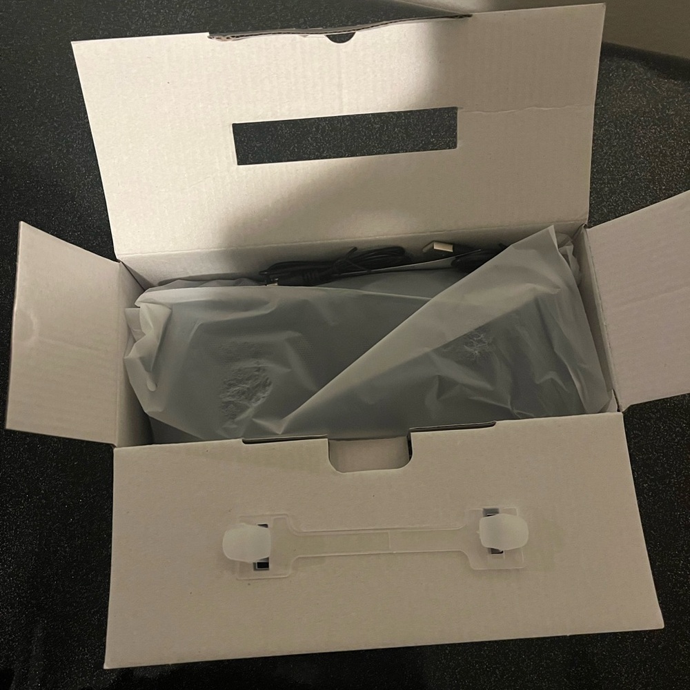 Wireless Bluetooth Speaker - Picture 5 of 6